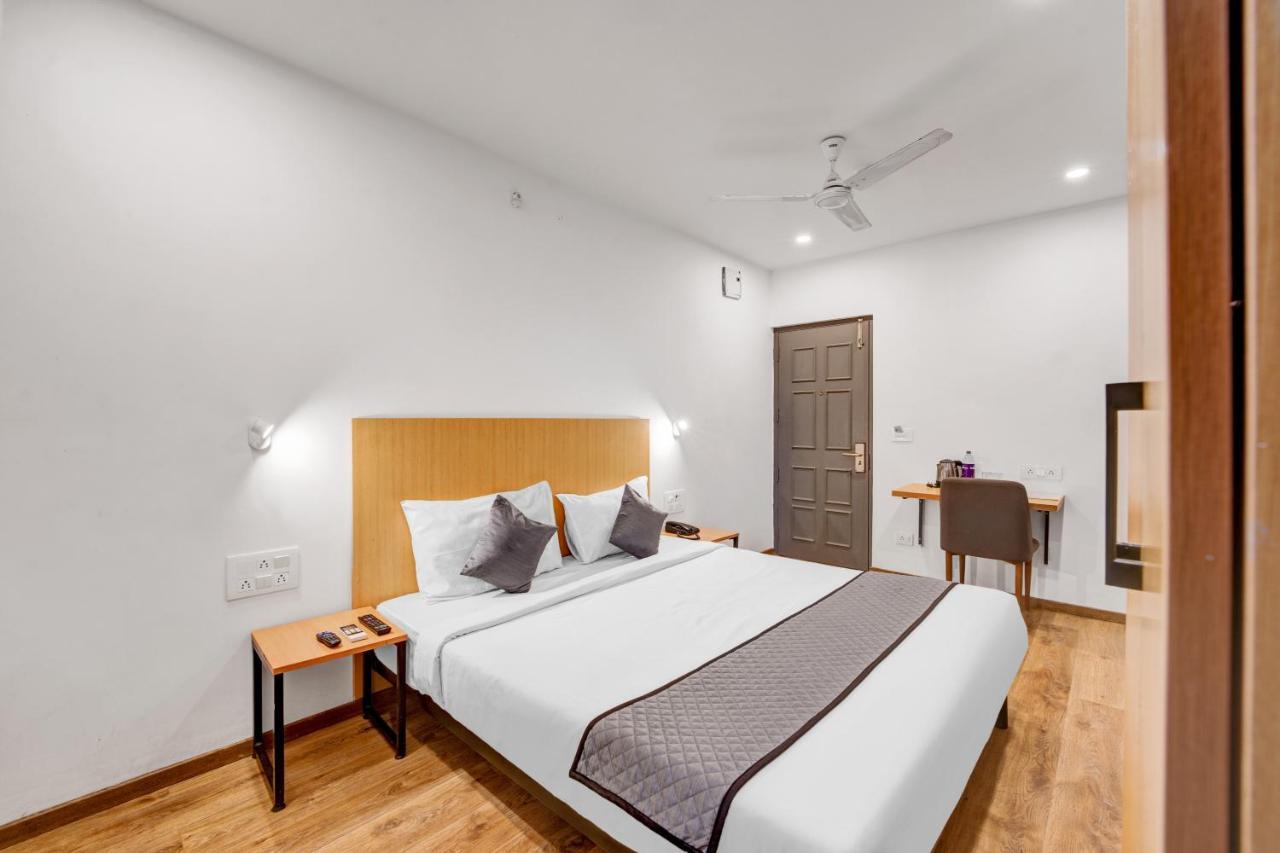 Upar Hotels Uthandi, Ecr Chennai Eksteriør bilde